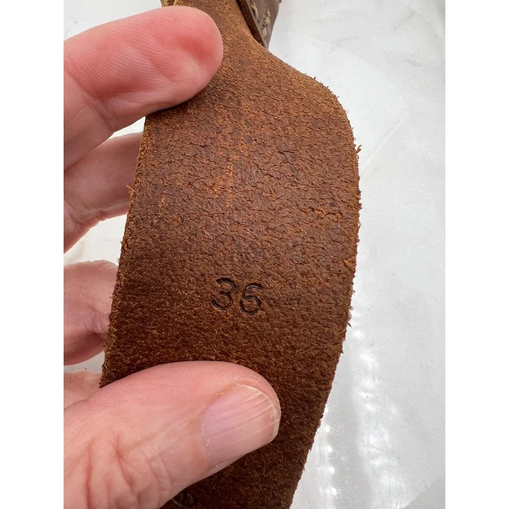 Timberland Mens Brown Genuine Leather Belt Brass Buckle Whipstitch Size 36